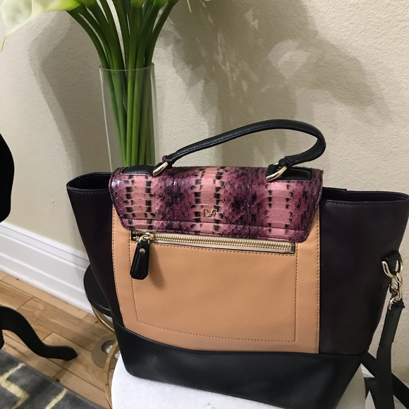 NEW Diane Von Furstenberg Snake/Leather Satchel - Picture 3 of 8